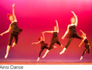 1107 Ainsi danse jeudis de larros