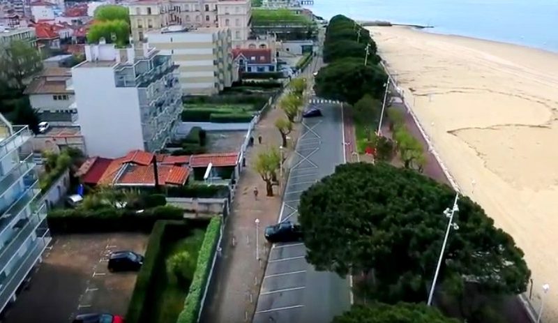 Vidéo aérienne : Le Sud Bassin (presque) vide), ce Lundi Pascal…