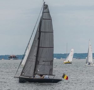 18h d'arcachon 2021 bateau noir carly